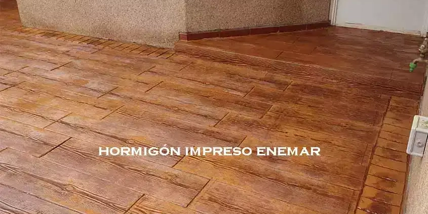 Obra de hormigón impreso en Magán