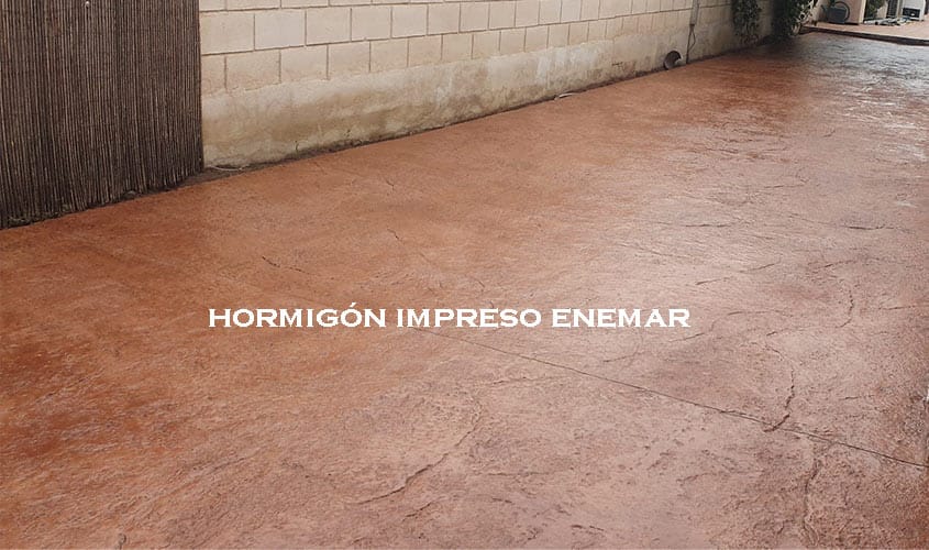 Obra de hormigón impreso en Villamiel de Toledo