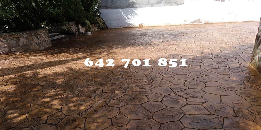 Obra de hormigón impreso en Maqueda