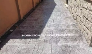 Obra hormigón impreso en Yuncler