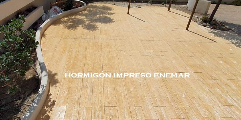 Obra de hormigón impreso en Arges