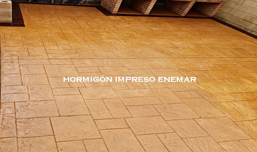 Patio de hormigón impreso en Burguillos de Toledo