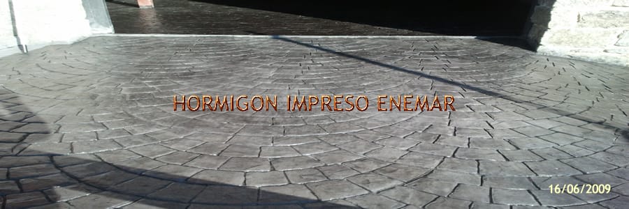 Obra de hormigón impreso en Los Alares