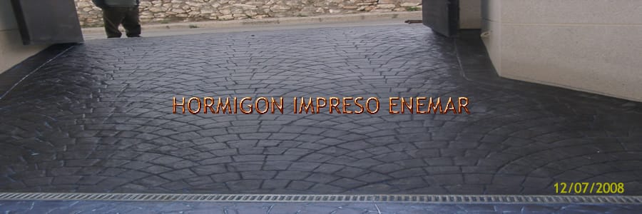 Obra de hormigón impreso en Mesegar de Tajo