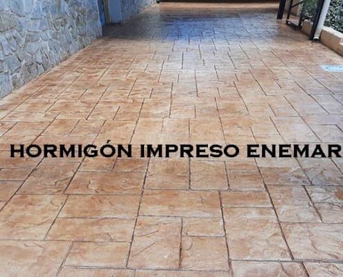 Obra de hormigón impreso en Val de Santo Domingo